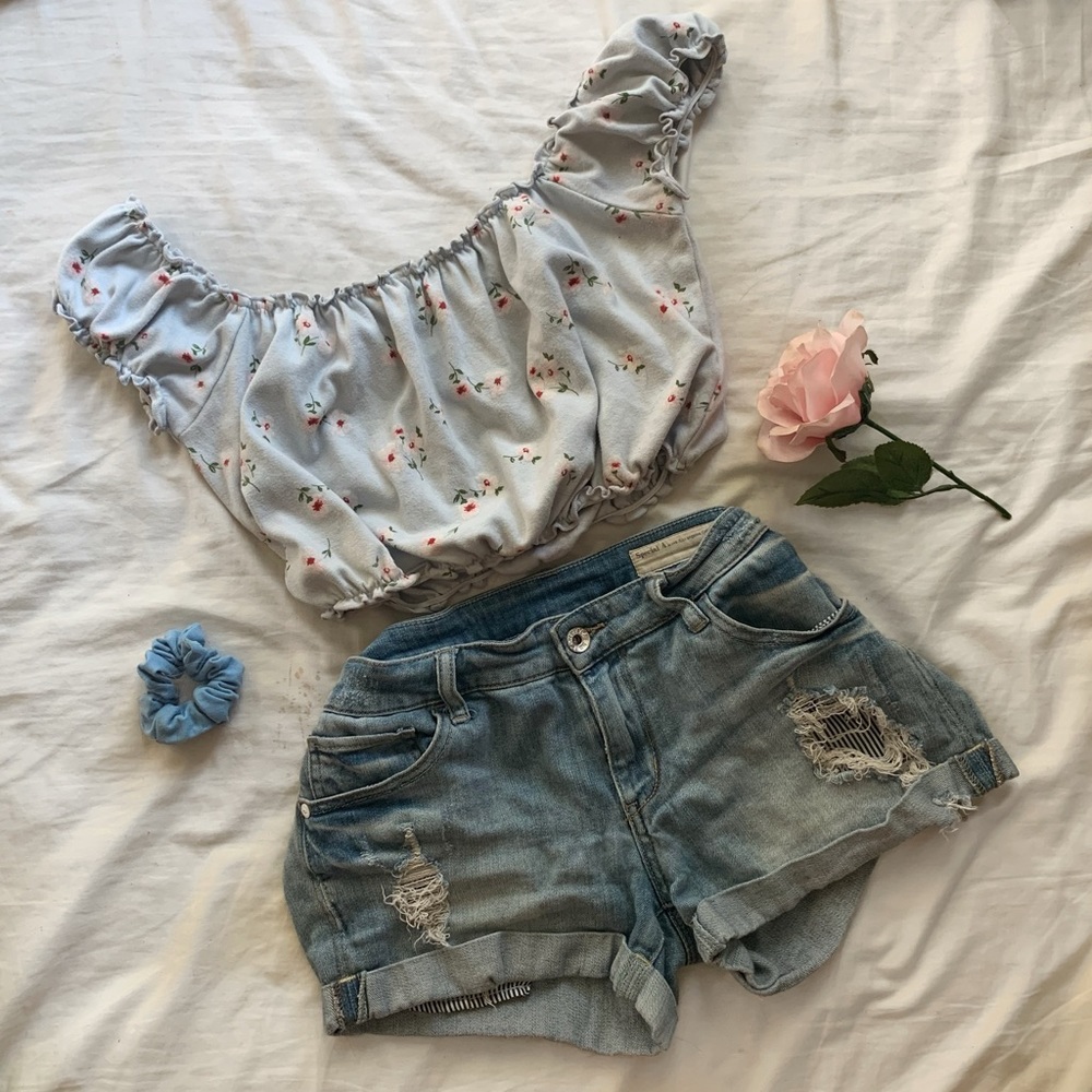 Floral print crop top